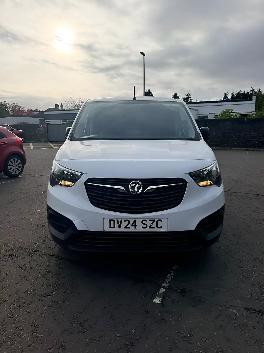 Used 2024 Vauxhall Combo Prime White - Interior and Exterior details 2