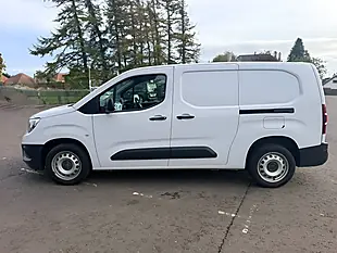 Used 2024 Vauxhall Combo Prime White - Interior and Exterior details 6