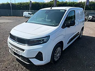 Used 2024 Vauxhall Combo Pro Panel Van White - Interior and Exterior details 3