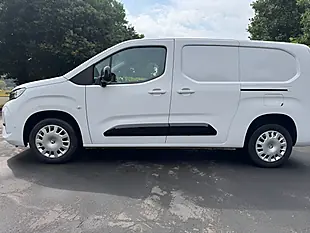 Used 2024 Vauxhall Combo Pro Xl Pure White - Interior and Exterior details 3
