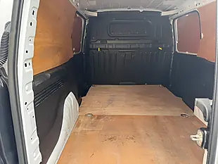 Used 2024 Vauxhall Combo Pro Xl Pure White - Interior and Exterior details 7
