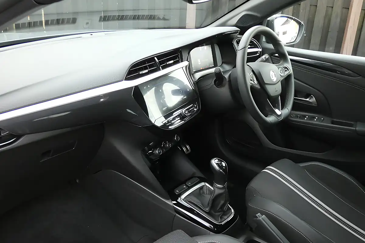 Used 2024 Vauxhall Corsa Gs Graphic Grey (solid Paint) - Interior and Exterior details 12