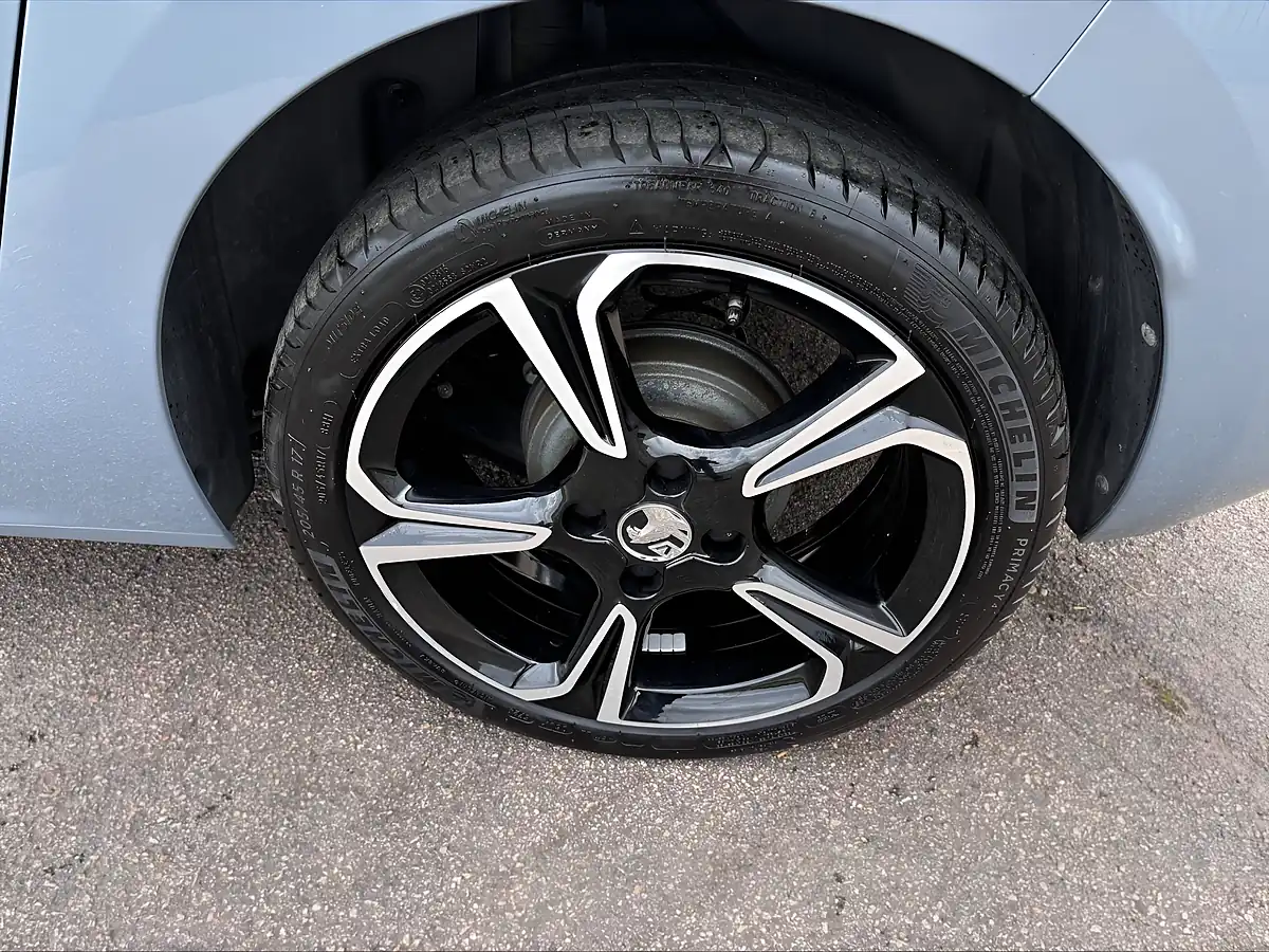 Used 2024 Vauxhall Corsa Gs Grey - Interior and Exterior details 12