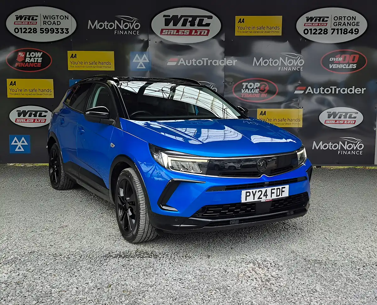 Used 2024 Vauxhall Grandland Gs Blue - Interior and Exterior details 4
