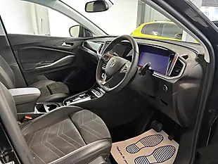 Used 2024 Vauxhall Grandland Ultimate Black - Interior and Exterior details 12