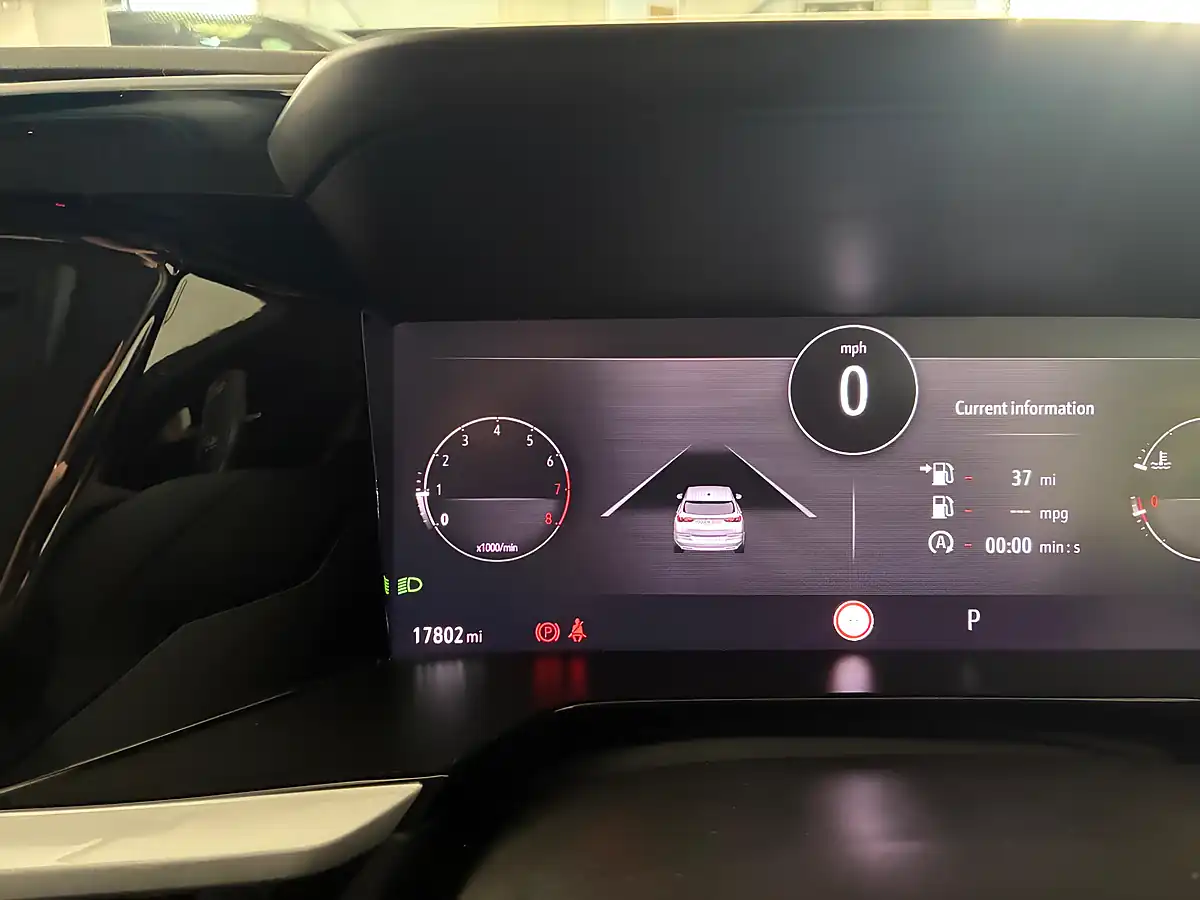 Used 2024 Vauxhall Grandland Ultimate Black - Interior and Exterior details 13