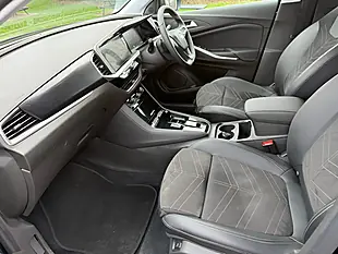 Used 2024 Vauxhall Grandland Ultimate Black - Interior and Exterior details 9