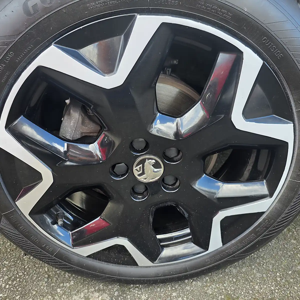 Used 2024 Vauxhall Grandland Ultimate Edition Absolute Black With Black Roof - Interior and Exterior details 12