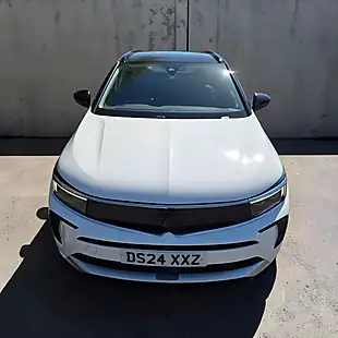 Used 2024 Vauxhall Grandland Ultimate Edition Arctic White & Black Roof - Interior and Exterior details 7