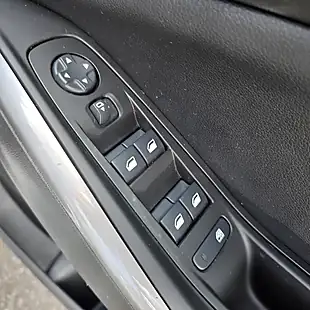Used 2024 Vauxhall Grandland Ultimate Edition Duo Tone - Interior and Exterior details 18