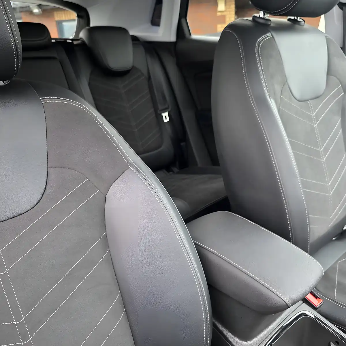 Used 2024 Vauxhall Grandland Ultimate Edition Satin Steel Grey & Black Roof - Interior and Exterior details 18
