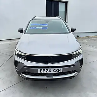 Used 2024 Vauxhall Grandland Ultimate Edition Satin Steel Grey & Black Roof - Interior and Exterior details 7