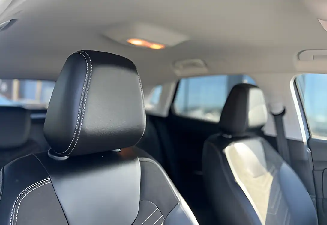 Used 2024 Vauxhall Grandland Ultimate Grey - Interior and Exterior details 13