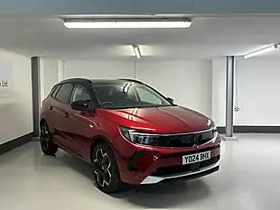 Used 2024 Vauxhall Grandland Ultimate Red - Interior and Exterior details 3