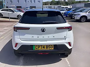 Used 2024 Vauxhall Mokka Electric Gs Arctic White (solid Paint) - Interior and Exterior details 9