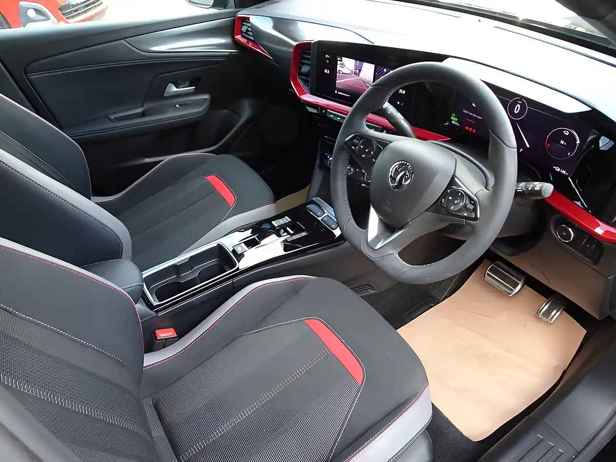 Used 2024 Vauxhall Mokka Electric Gs Carbon Black - Interior and Exterior details 3