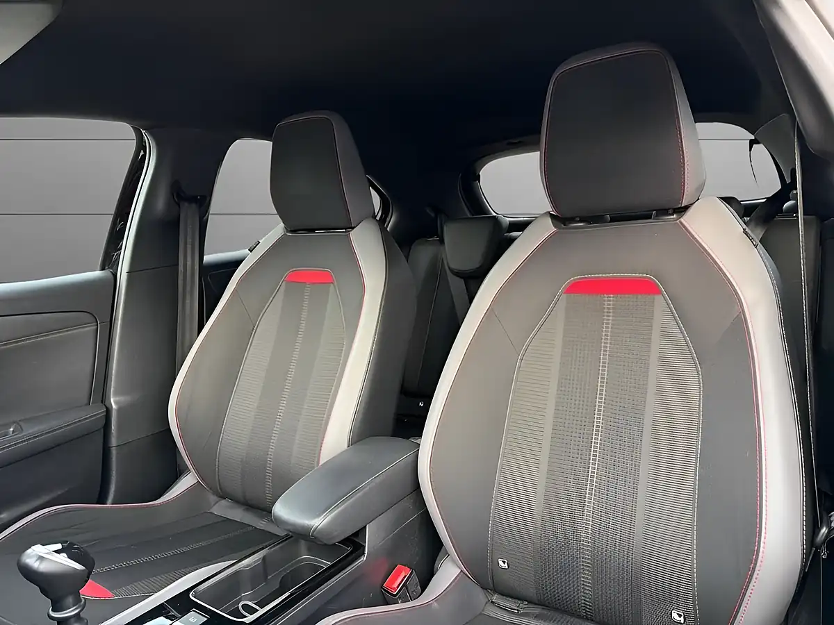 Used 2024 Vauxhall Mokka Gs Black - Interior and Exterior details 17