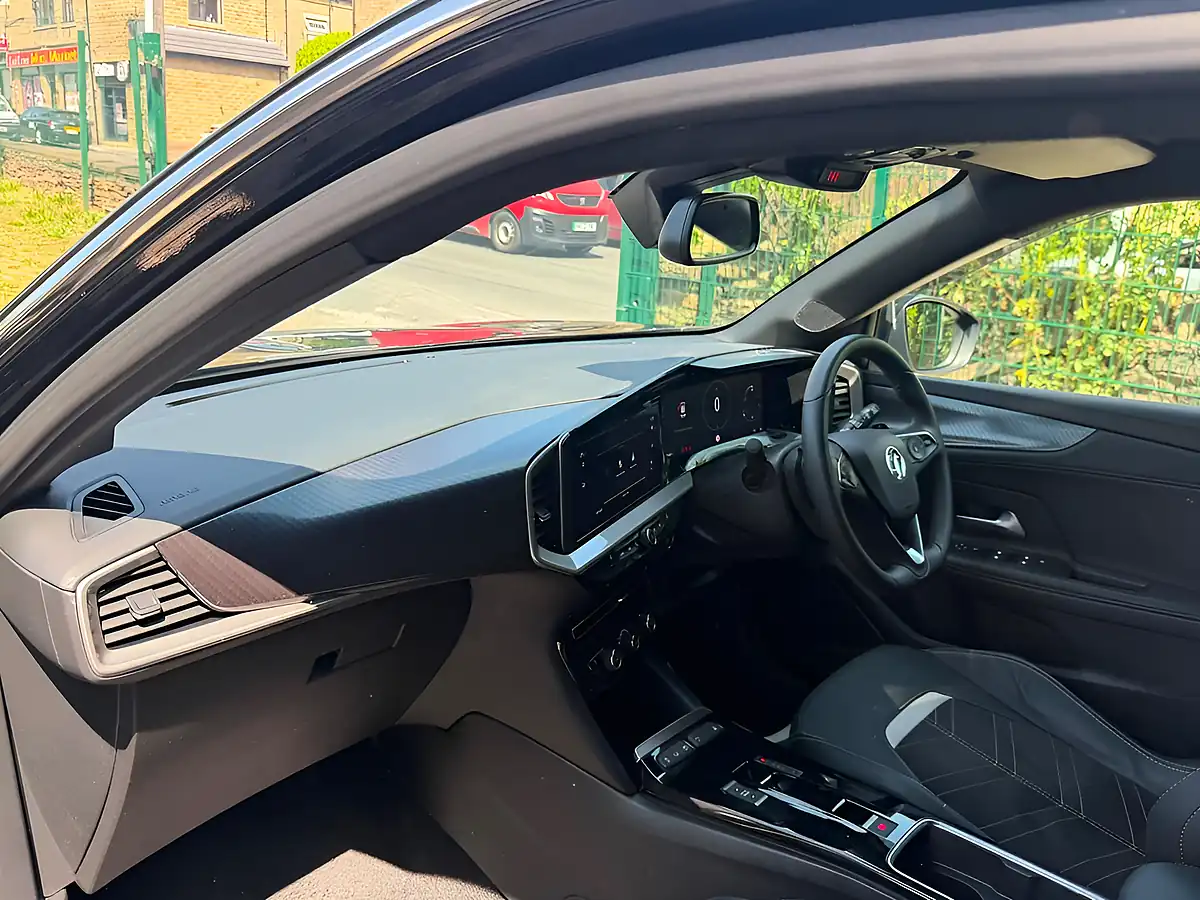Used 2024 Vauxhall Mokka Ultimate Black - Interior and Exterior details 20
