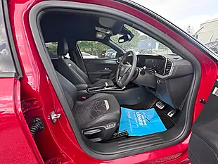Used 2024 Vauxhall Mokka Ultimate Red - Interior and Exterior details 15