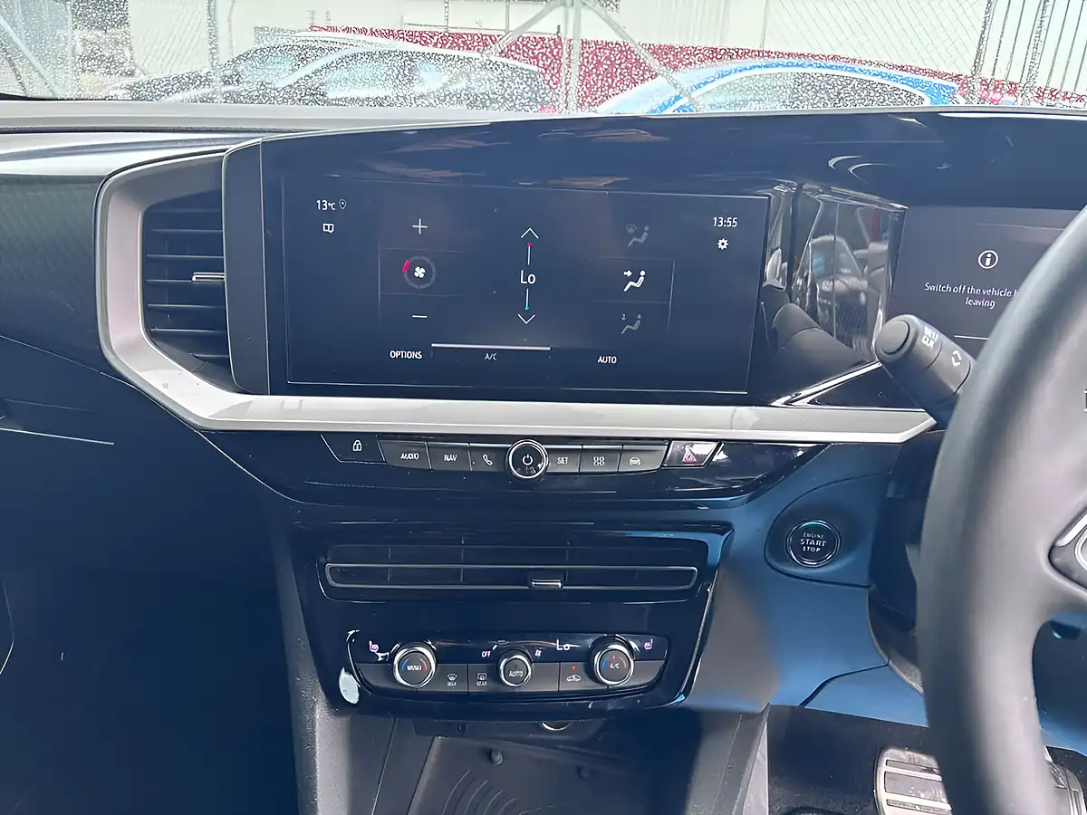 Used 2024 Vauxhall Mokka Ultimate Red - Interior and Exterior details 16