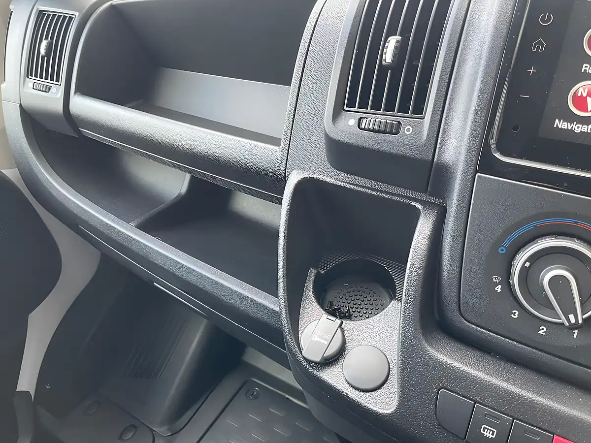 Used 2024 Vauxhall Movano Heavy Premium White - Interior and Exterior details 13