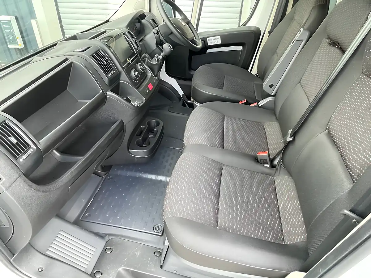 Used 2024 Vauxhall Movano Heavy Premium White - Interior and Exterior details 8