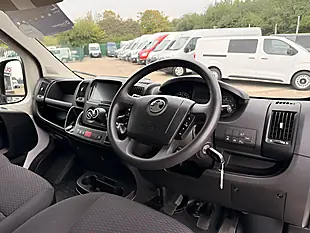 Used 2024 Vauxhall Movano Prime White - Interior and Exterior details 16