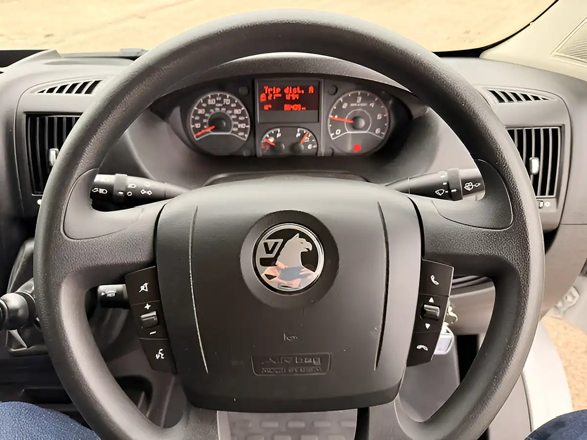 Used 2024 Vauxhall Movano Prime White - Interior and Exterior details 19