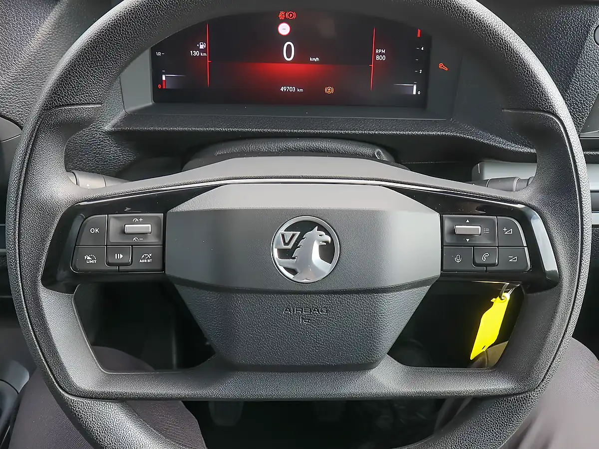 Used 2024 Vauxhall Vivaro 3100 Prime Xl White - Interior and Exterior details 13