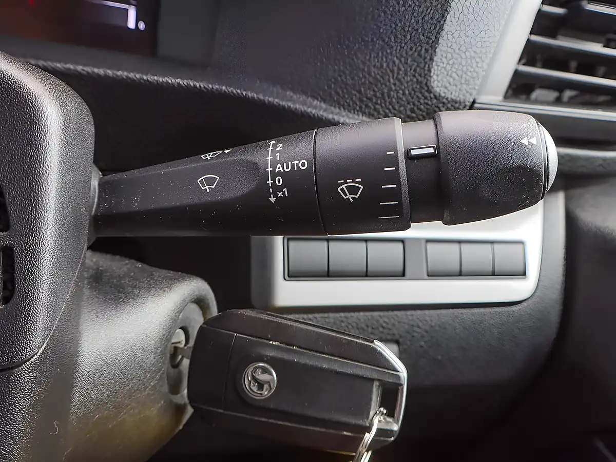Used 2024 Vauxhall Vivaro 3100 Prime Xl White - Interior and Exterior details 16