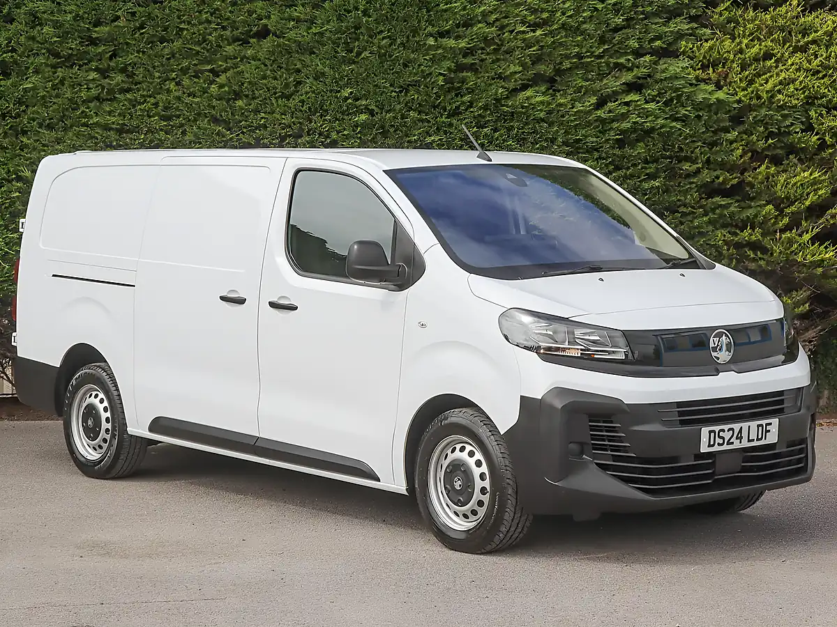 Used 2024 Vauxhall Vivaro 3100 Prime Xl White - Interior and Exterior details 4