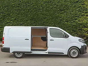 Used 2024 Vauxhall Vivaro 3100 Prime Xl White - Interior and Exterior details 6
