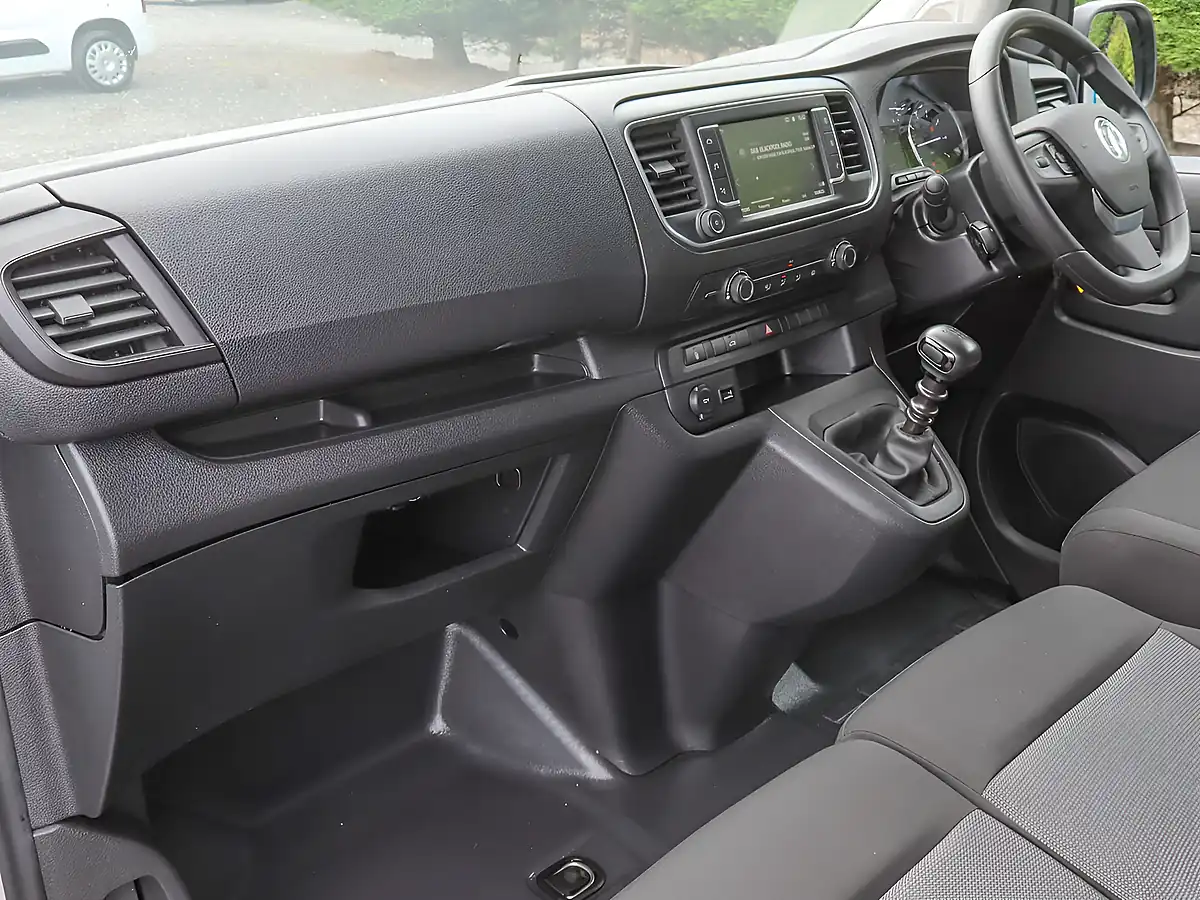 Used 2024 Vauxhall Vivaro 3100 Pro Kaolin White - Interior and Exterior details 14