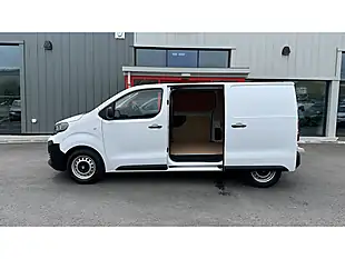 Used 2024 Vauxhall Vivaro Prime Kaolin White - Interior and Exterior details 11