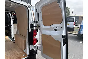 Used 2024 Vauxhall Vivaro Prime L1 H1 Kaolin White (brilliant) - Interior and Exterior details 12