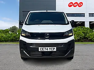 Used 2024 Vauxhall Vivaro Prime Xl Kaolin White - Interior and Exterior details 3