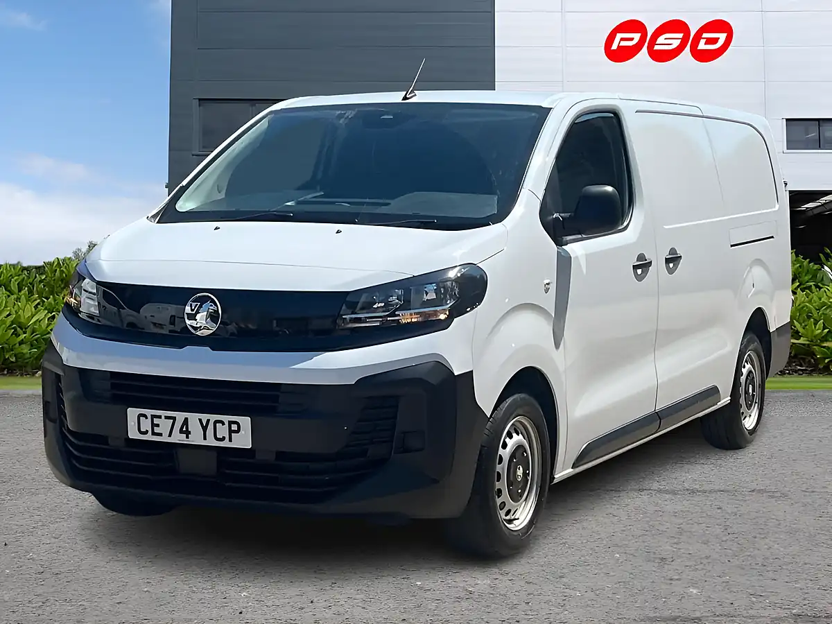Used 2024 Vauxhall Vivaro Prime Xl Kaolin White - Interior and Exterior details 4