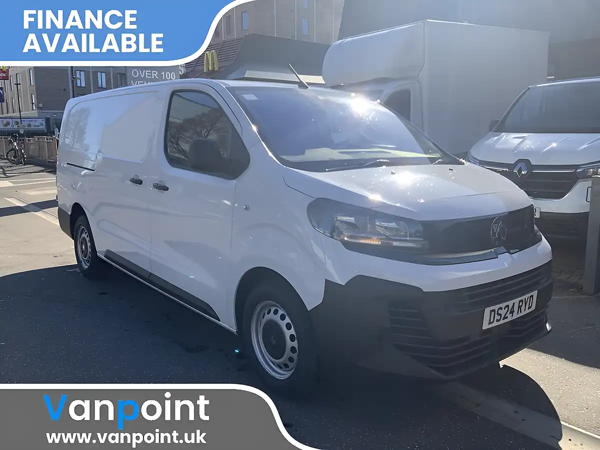 Used 2024 Vauxhall Vivaro Prime Xl White - Front View