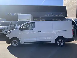 Used 2024 Vauxhall Vivaro Prime Xl White - Interior and Exterior details 8
