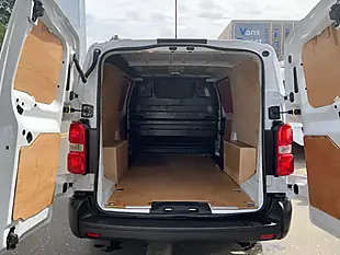 Used 2024 Vauxhall Vivaro Prime Xl White - Interior and Exterior details 13