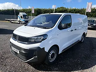 Used 2024 Vauxhall Vivaro Prime Xl White - Interior and Exterior details 3