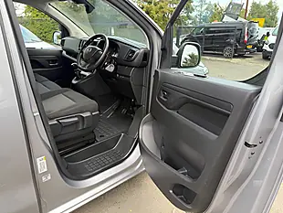 Used 2024 Vauxhall Vivaro Pro Grey - Interior and Exterior details 13