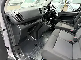 Used 2024 Vauxhall Vivaro Pro Grey - Interior and Exterior details 16