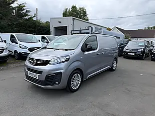 Used 2024 Vauxhall Vivaro Pro Grey - Interior and Exterior details 8