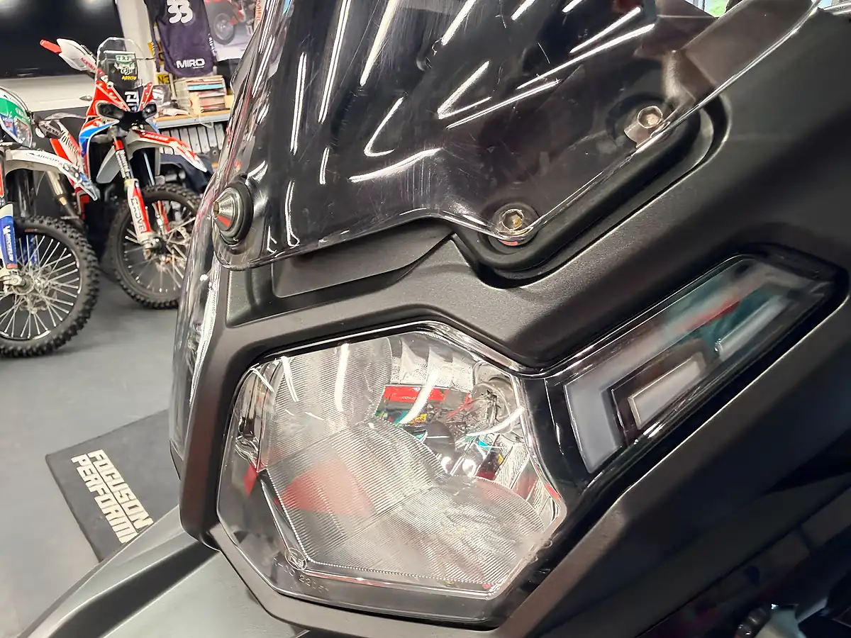 Used 2024 Voge 300 Rally - Interior and Exterior details 16