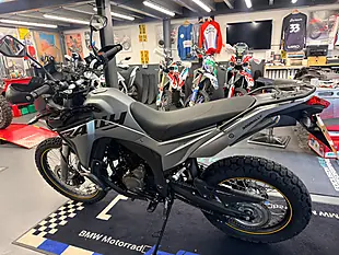Used 2024 Voge 300 Rally - Interior and Exterior details 19