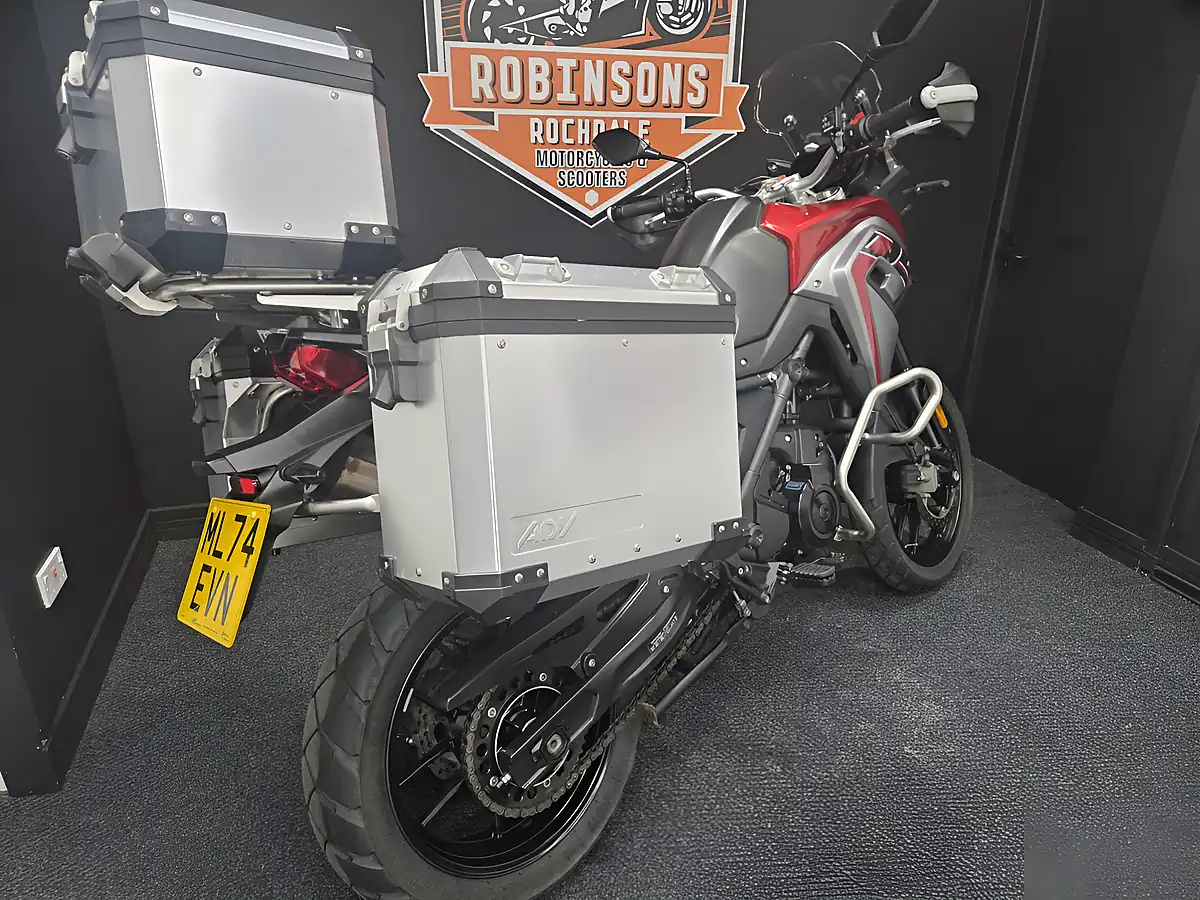 Used 2024 Voge 650 DS Red - Interior and Exterior details 10