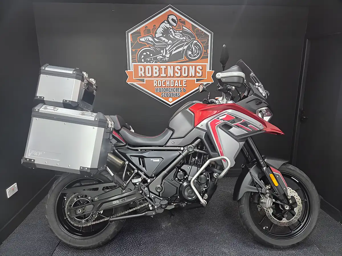 Used 2024 Voge 650 DS Red - Interior and Exterior details 2