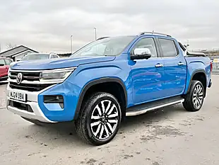Used 2024 Volkswagen Amarok Aventura Bright Blue - Interior and Exterior details 3