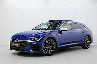 Used 2024 Volkswagen Arteon R Shooting Brake Blue - Interior and Exterior details 5